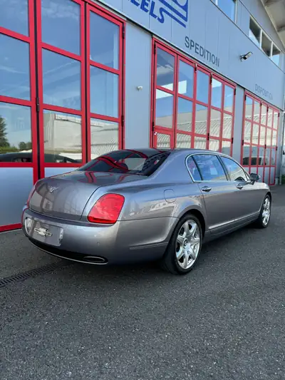 Bentley Continental Flying Spur 6.0 — Berline de luxe britannique, 114'000 km, sans accident — Thumbnail 11