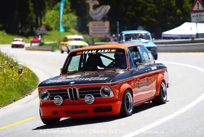 BMW 2002 Tii 1974 — Légende des années 70, look Jägermeister iconic — Miniatura 10
