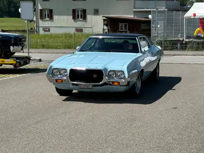 Ford Gran Torino 1972 — Muscle car légendaire, V8 6.6L, 85'000 km — vista esterna