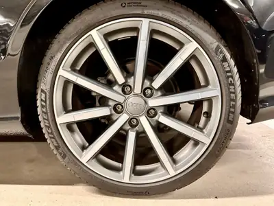 Audi A3 Cabriolet 1.4 TFSI — Élégance décapotable, entretien à jour — dettaglio