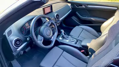 Audi A3 Cabriolet 1.4 TFSI — Élégance décapotable, entretien à jour — Miniatura 8