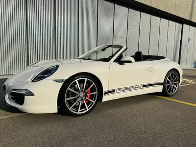 Porsche 911 Cabrio Carrera S PDK — Cabriolet légendaire, 400 ch et toit ouvert — fianco