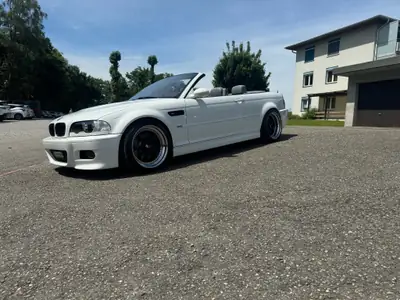 BMW M3 Cabriolet — Roadster légendaire 343 ch, transmission manuelle, faible kilométrage — Armaturenbrett