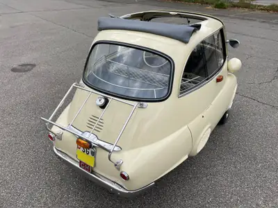 BMW Isetta 300 Export 1959 — L'icône de la mobilité urbaine compacte — cruscotto