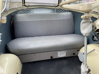 BMW Isetta 300 Export 1959 — L'icône de la mobilité urbaine compacte — dettaglio