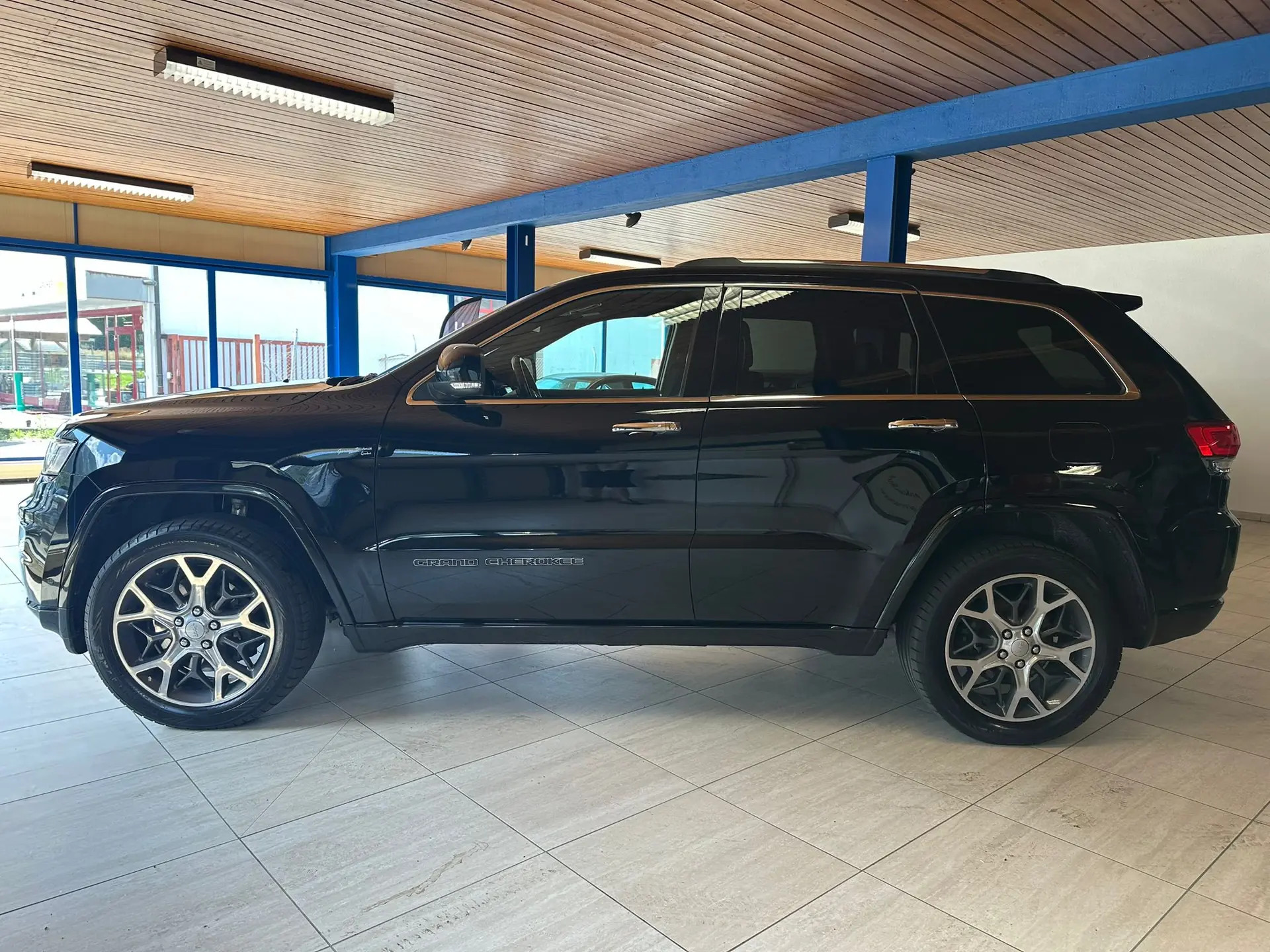 Jeep Grand Cherokee 2019 occasion Sierre — 3