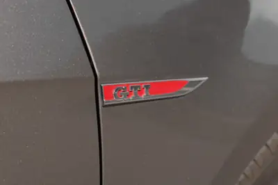 VW Golf 2.0 TSI GTI Performance DSG — Sportive affûtée, 113'000 km, état impeccable — Miniatur 13
