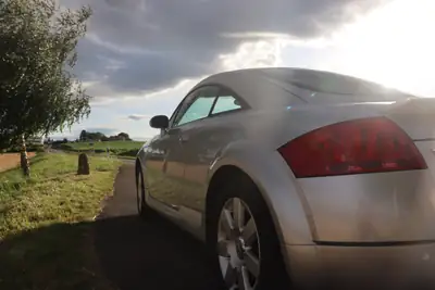 Audi TT Coupé 1.8 T 2003 — Sportive d'exception, 46 000 km d'origine — intérieur