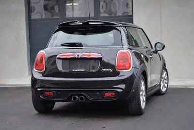 Mini Cooper S 2015 — Sportive compacte, moteur 192 ch bien entretenue — Miniature 9