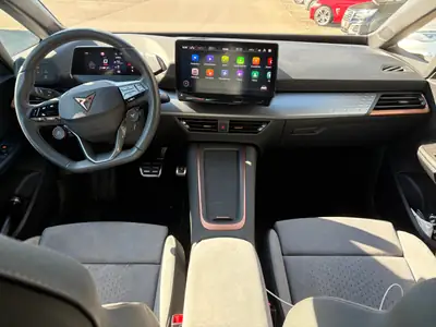 CUPRA Born 77 kWh e-Boost — Électrique performante, 69 500 km, très bien entretenue — Armaturenbrett