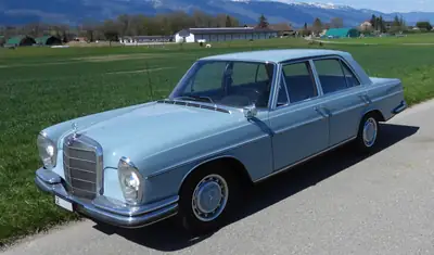 Mercedes-Benz 250 SE 1968 — Berline de prestige, moteur fiable, historique sans sinistre — Außenansicht