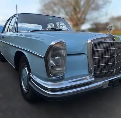 Mercedes-Benz 250 SE 1968 — Berline de prestige, moteur fiable, historique sans sinistre — Detail