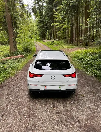 Mercedes-Benz CLA 220 Shooting Brake — Élégance break diesel 4Matic, 70'000 km — cruscotto