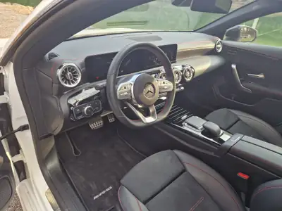 Mercedes-Benz CLA 220 Shooting Brake — Élégance break diesel 4Matic, 70'000 km — dettaglio