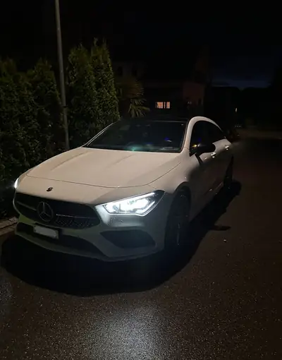 Mercedes-Benz CLA 220 Shooting Brake — Élégance break diesel 4Matic, 70'000 km — Miniatura 10