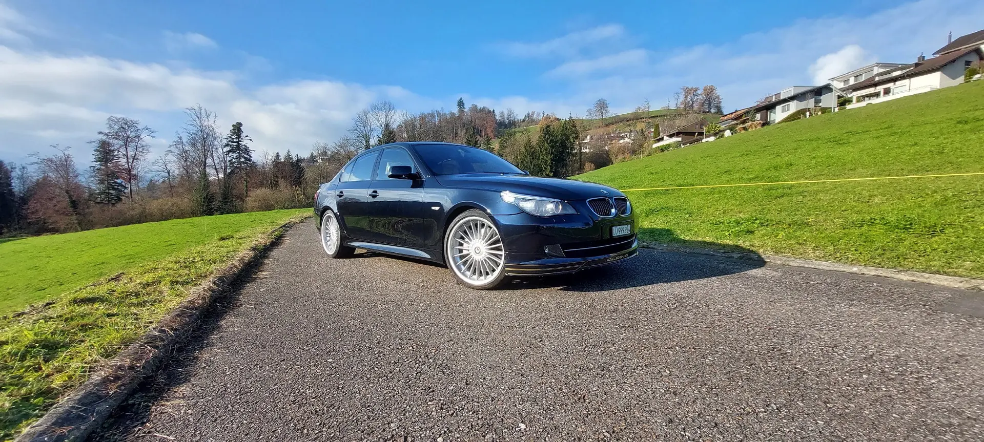 BMW-Alpina B5 4.4 V8 — Performance de légende, 500 ch purs, état impeccable — vue extérieure
