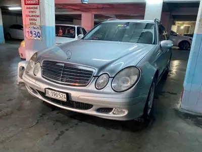 Mercedes-Benz CLC 160 E220 CDI — Break diesel économique, 300'000 km, affaires à conclure — arrière