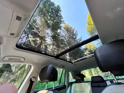 VW Tiguan 2.0 TDI SCR Highline 4Motion — SUV robuste, entretien récent, 4x4 performant — Thumbnail 11