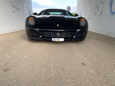 Ferrari 599 GTB — Le coupé sportif italien mythique, 620 ch purs — Außenansicht