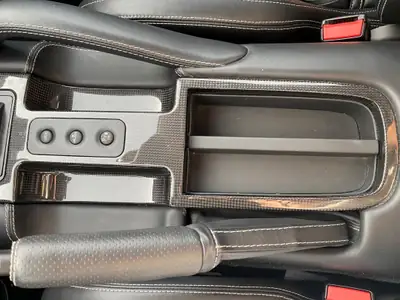Ferrari 599 GTB — Le coupé sportif italien mythique, 620 ch purs — Miniatur 14