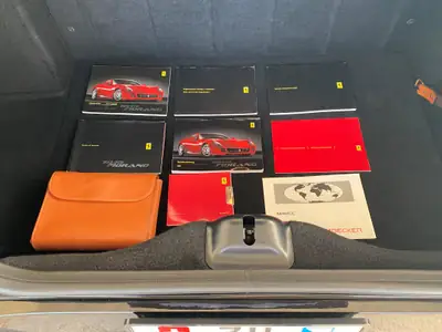 Ferrari 599 GTB — Le coupé sportif italien mythique, 620 ch purs — Miniatur 16