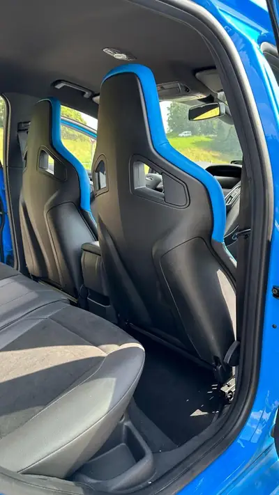 Ford Focus RS+ 2.3 EcoBoost AWD — Berline sportive 350 ch, préparée et sans sinistre — Thumbnail 16