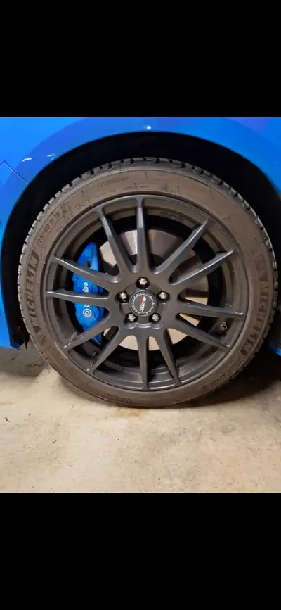 Ford Focus RS+ 2.3 EcoBoost AWD — Berline sportive 350 ch, préparée et sans sinistre — Thumbnail 17
