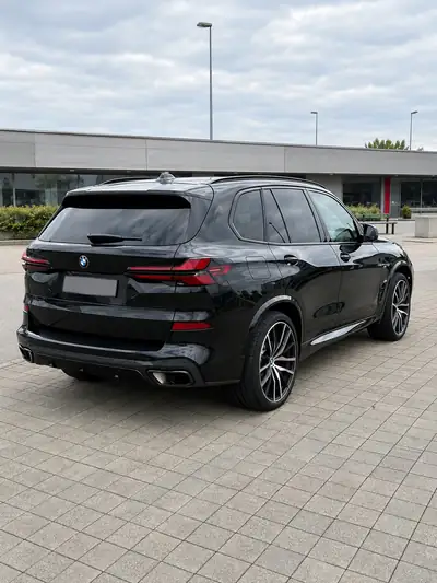 BMW X5 xDrive 48V 30d M Sport Pro — Reprise de leasing, SUV premium diesel hybride — intérieur