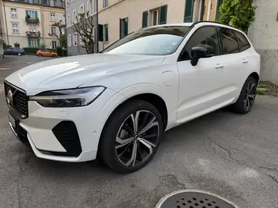 Volvo XC60 T8 eAWD Plug-in Hybrid — SUV Premium 455 ch, consommation ultra-réduite — Außenansicht