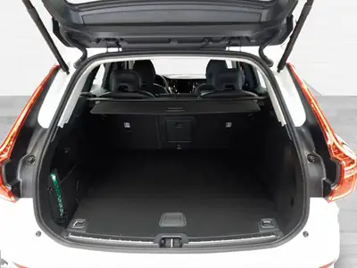 Volvo XC60 T8 eAWD Plug-in Hybrid — SUV Premium 455 ch, consommation ultra-réduite — Detail