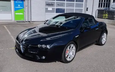 Alfa Romeo Spider 1.8 TBi — Cabriolet légendaire, moteur turbo, parfait état été — Außenansicht