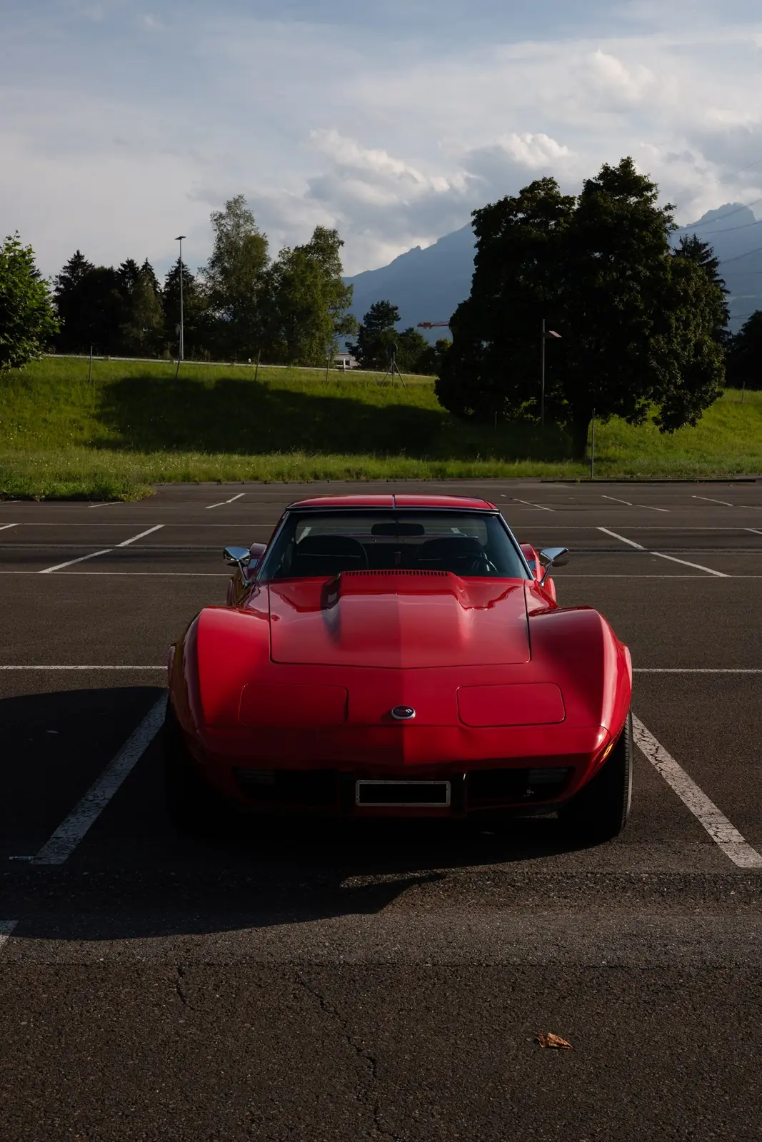 Chevrolet Corvette C3 Targa 1975 — Légendaire muscle car américain, état exceptionnel — Außenansicht