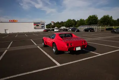 Chevrolet Corvette C3 Targa 1975 — Légendaire muscle car américain, état exceptionnel — Innenraum