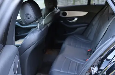 Mercedes-Benz C 350 e AMG Line — Break hybride rechargeable, entretien complet — détail