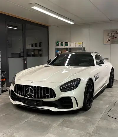 Mercedes-AMG GT R — Coupé sport pur, 585 ch et seulement 9'800 km — Außenansicht