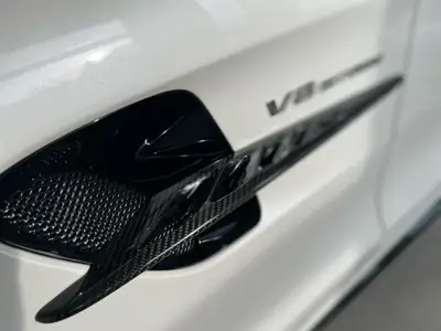 Mercedes-AMG GT R — Coupé sport pur, 585 ch et seulement 9'800 km — Miniatur 14