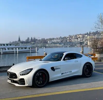 Mercedes-AMG GT R — Coupé sport pur, 585 ch et seulement 9'800 km — Miniatur 19