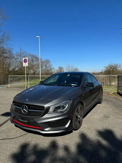 Mercedes-Benz CLA 250 Sport — Berline compacte 4Matic, 162'000 km, version sportive équipée — detail