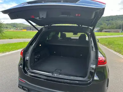 Mercedes-Benz GLE 63 S AMG 4Matic+ — SUV haute performance, équipement complet — detail