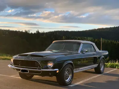 Ford Mustang Shelby GT500 1968 — Cabriolet légendaire, motorisation 7.0L surpuissante — Heckansicht
