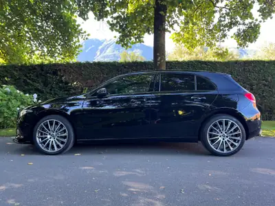 Mercedes-Benz Classe A 250e — Hybride rechargeable, 100 km seulement, finition AMG — Miniatur 17