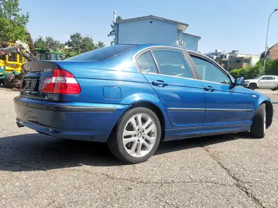BMW 330 — Berline sportive 2002, moteur 231 ch fraîchement révisée — Detail