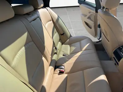 BMW 530d xDrive Touring — Break diesel performant, entretien BMW certifié — Miniature 16
