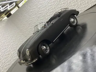 Porsche 356 Speedster APAL Replica 1956 — Légende cabriolet, finition carbone, État impeccable — Seitenansicht