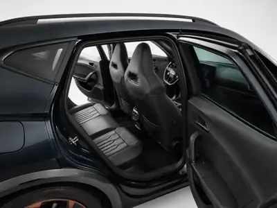 CUPRA Formentor 2.0 TSI VZ 4Drive — SUV coupé haute performance, transmission intégrale — Thumbnail 8