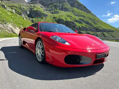 Ferrari F430 Coupé 2005 — Légendaire V8, entretien récent et kilométrage maîtrisé — Innenraum