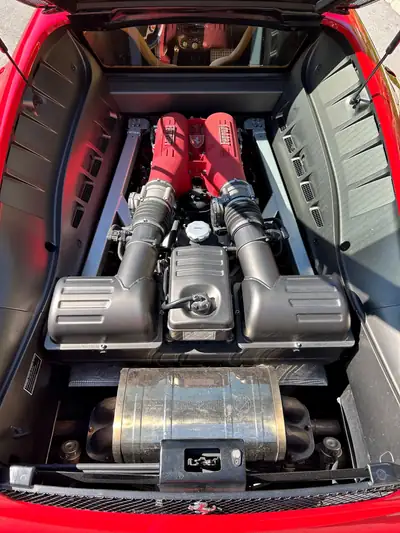 Ferrari F430 Coupé 2005 — Légendaire V8, entretien récent et kilométrage maîtrisé — Miniatur 7