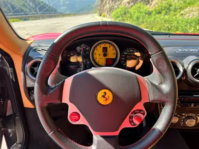 Ferrari F430 Coupé 2005 — Légendaire V8, entretien récent et kilométrage maîtrisé — Miniatur 10