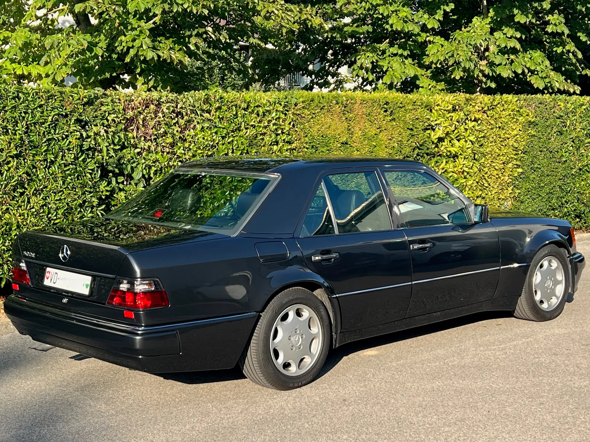 Mercedes-Benz E 500 1992 occasion Founex — 3