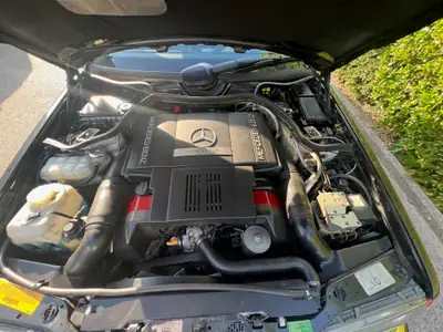 Mercedes-Benz E 500 — Berline de prestige 1992, 320 ch et état exceptionnel — Detail